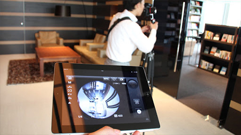 Actual completed building (left) and VR (right)